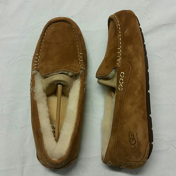 UGG Shoes - UGG Chestnut Ansley Moccs.....NWOB
