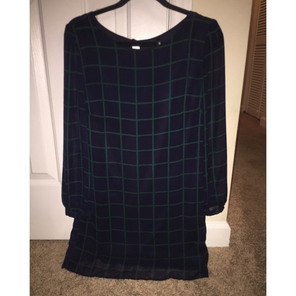 Boutique dress never worn!!!