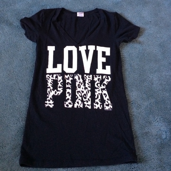 PINK brand V-neck t-shirt