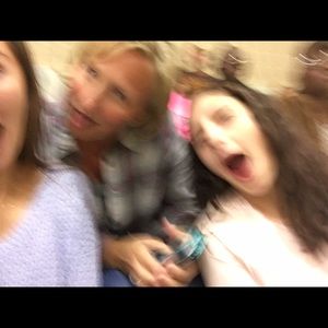 Meet your Posher, Annie