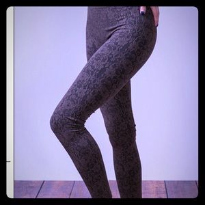 NWOT M. Rena Jacquard Leggings Charcoal One Size