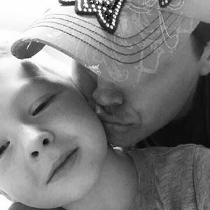 Meet your Posher, Carey