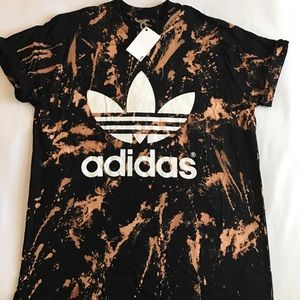 Custom tye dye graphic t shirt