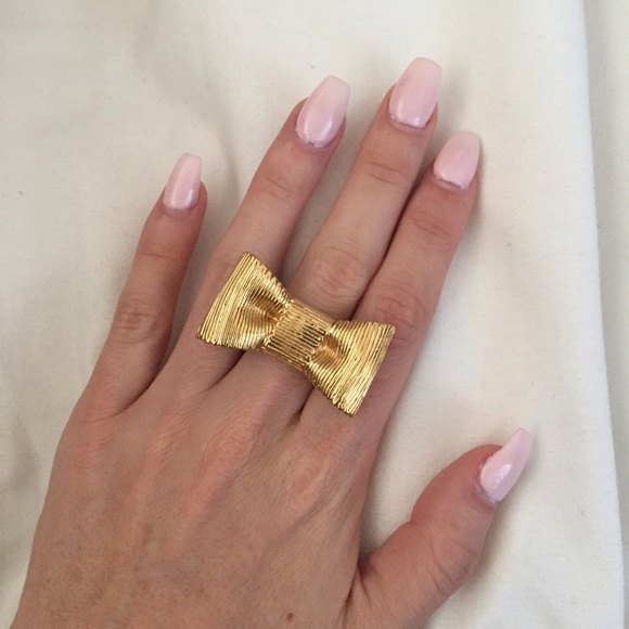 Kate Spade gold bow cocktail ring