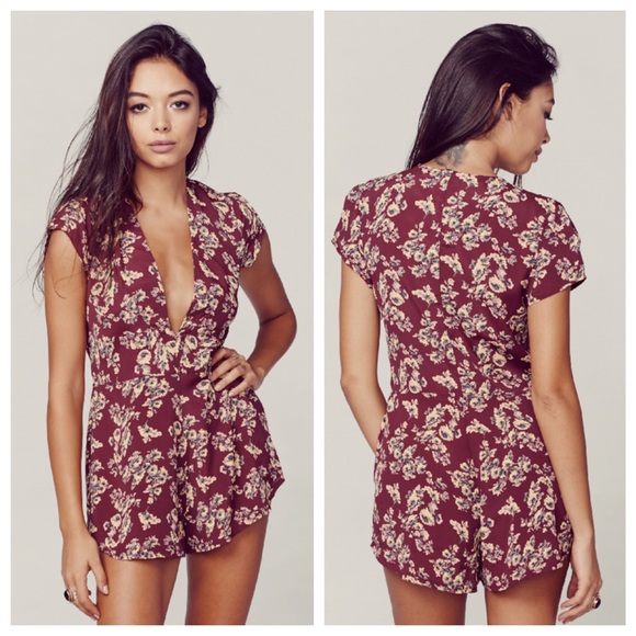 Blue Life Day Tripper Romper NWT - Picture 2 of 4