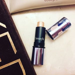 Benefit Watt's Up Cream-to-Powder Highlighter