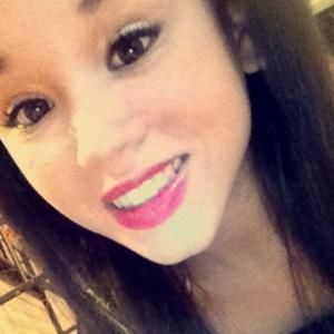 Meet your Posher, Desiree