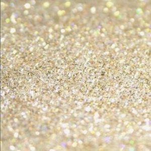 Meet your Posher, Liz