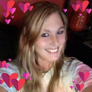 Meet your Posher, Vanessa
