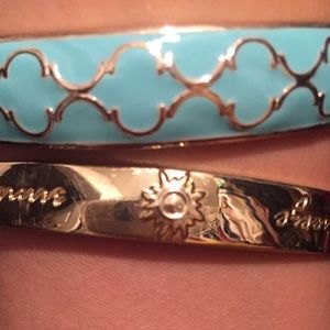 Lilly Pulitzer Jewelry - Lilly Pulitzer gold bracelet Lilly Pulitzer Jewelry - Lilly Pulitzer gold bracelet