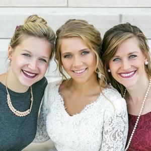 Meet your Posher, Elissa