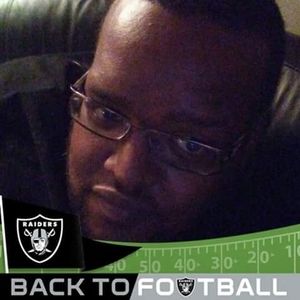 Meet your Posher, Deandre