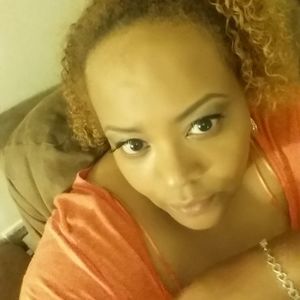 Meet your Posher, Faye