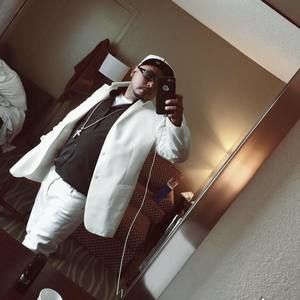 Meet your Posher, Jose