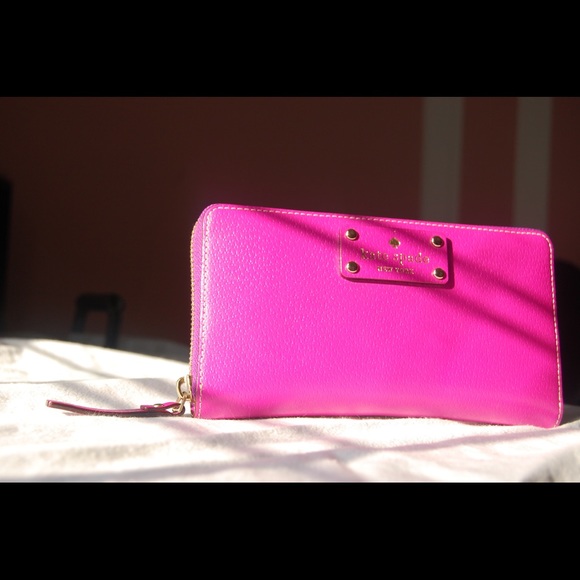 Kate Spade Wellesley Zip Around Wallet