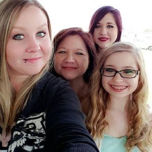 Meet your Posher, Bobbie