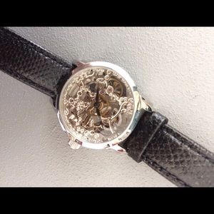 ✨ AKRIBOS XXIV WATCH✨