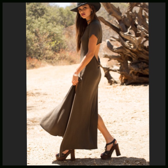 FINAL SALE  OPEN BACK MAXI. 1 left fits large - Picture 6 of 8