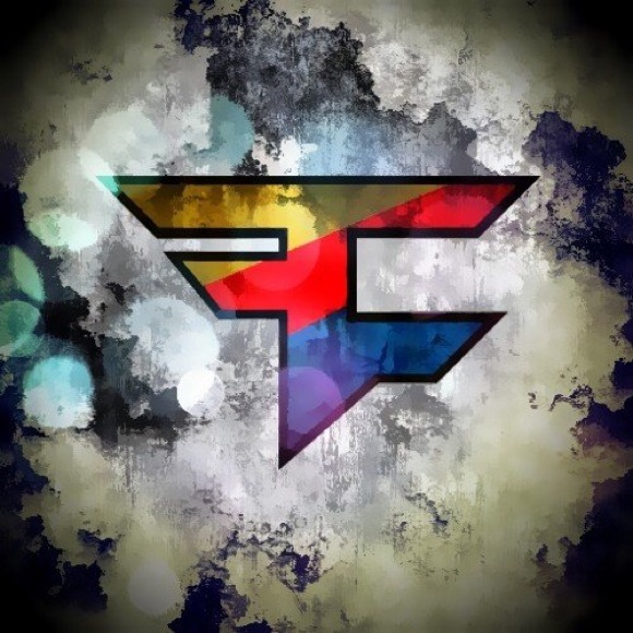 Meet your Posher, Kylee - Picture 1 of 1