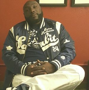 Meet your Posher, Malik