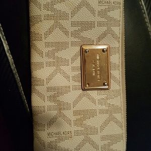 Michael Kors wallet