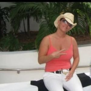 Meet your Posher, Artemis