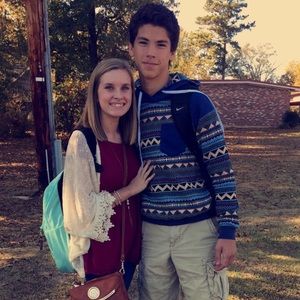 Meet your Posher, Hunter