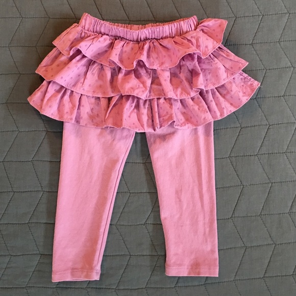 GAP ruffle skirt leggings