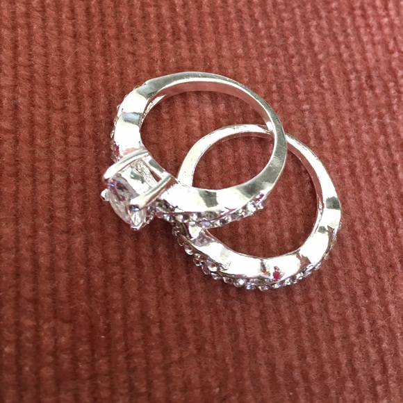 Silver Plated Rhinestone Wedding Rings. - Picture 3 of 5