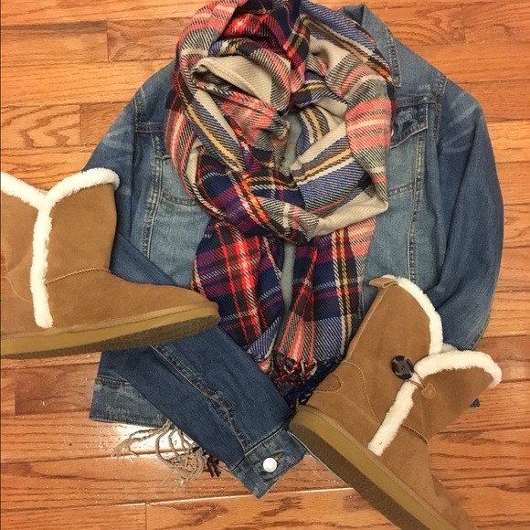 Sale-American Eagle Suede Boots 8