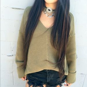 La Brea v-neck sweater