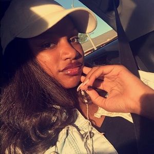 Meet your Posher, Jada