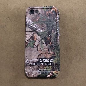 iPhone 5s life proof case