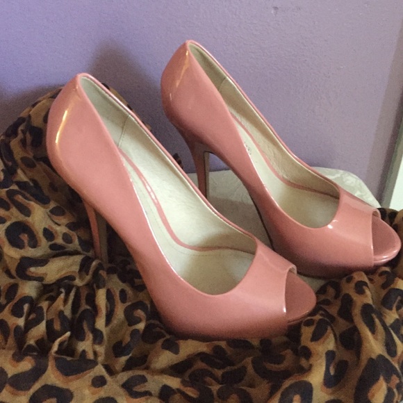 Dark pink Aldo peep toe heels