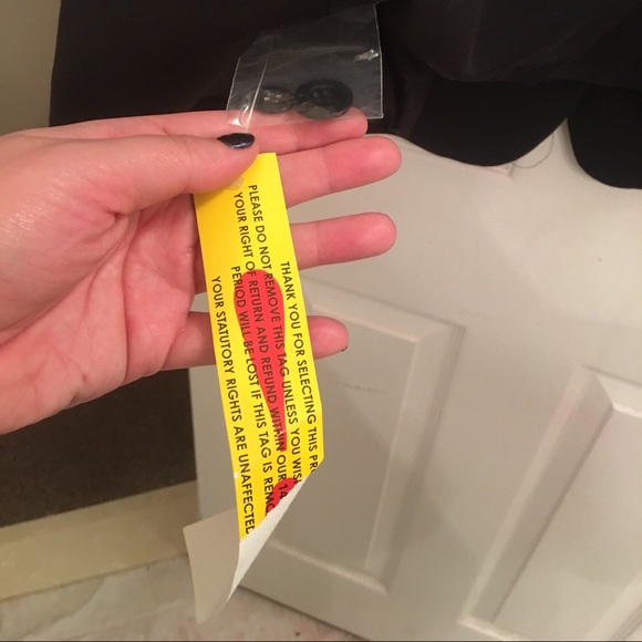 Simply Be Black Blazer in Size 18 (US) - Picture 4 of 4