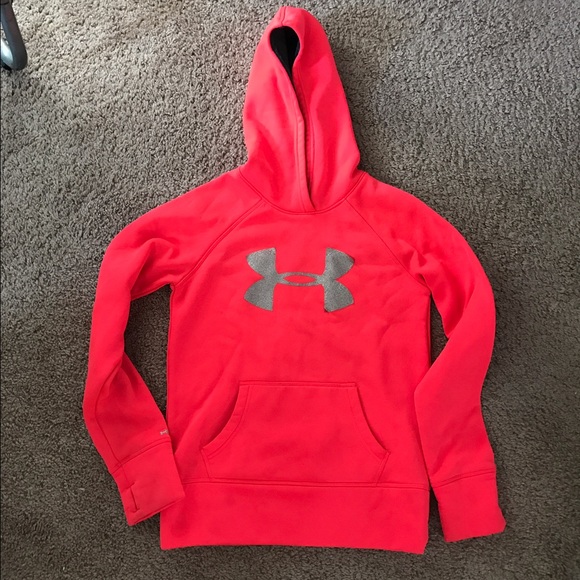 Under armour sweatshirt