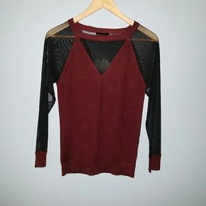 Burgundy sweater with Mesh detail