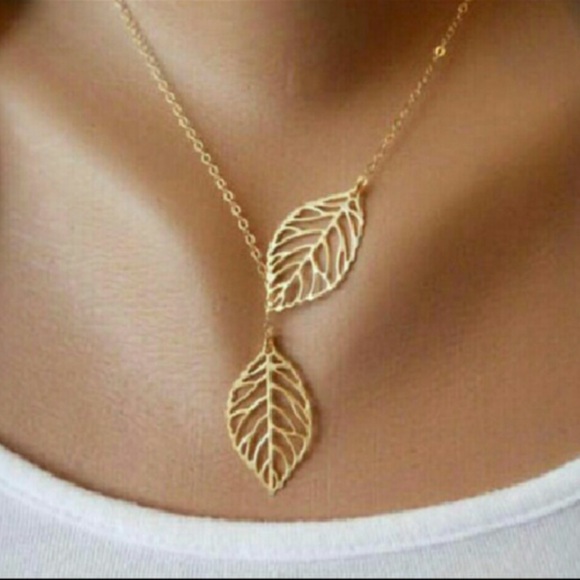 silver colored or gold leaf adjustable necklace - Picture 2 of 2