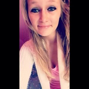 Meet your Posher, Niki