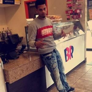 Meet your Posher, Antonio