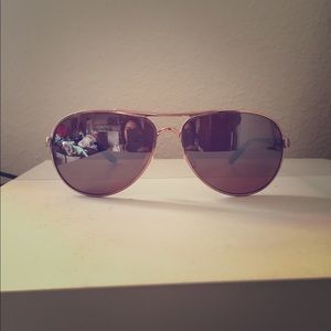 FEEDBACK OAKLEY SUNGLASSES