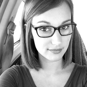 Meet your Posher, Destiny