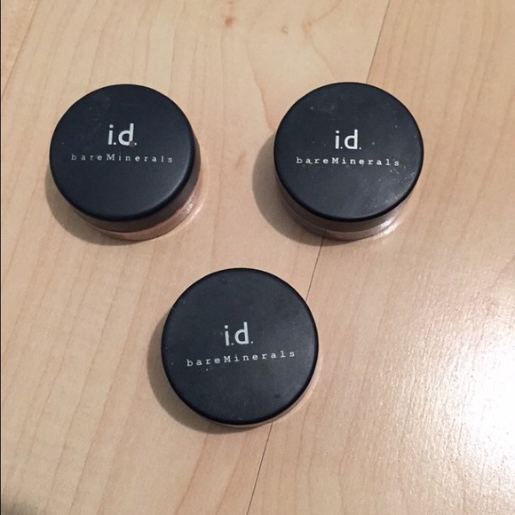 Bare Minerals - 2 face color - 1 face glimmer