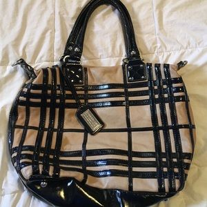 Black and Tan Badgley mischka purse