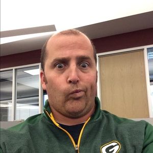 Meet your Posher, Brian