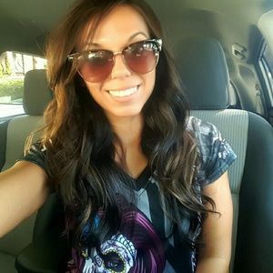 Meet your Posher, Marlina