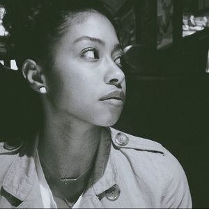 Meet your Posher, Carla