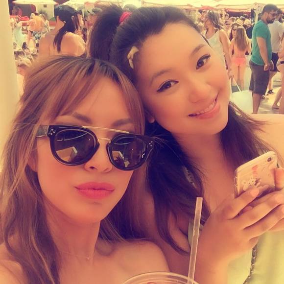 Meet your Posher, Jini