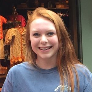 Meet your Posher, Lauren