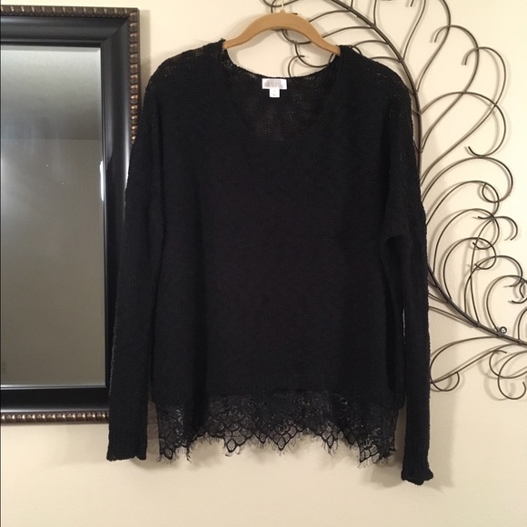 Black long sleeve 😍